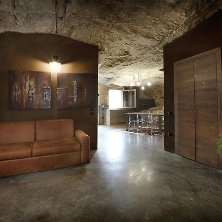 Bed and Breakfast Chez Les Grottes Longare Esterno foto