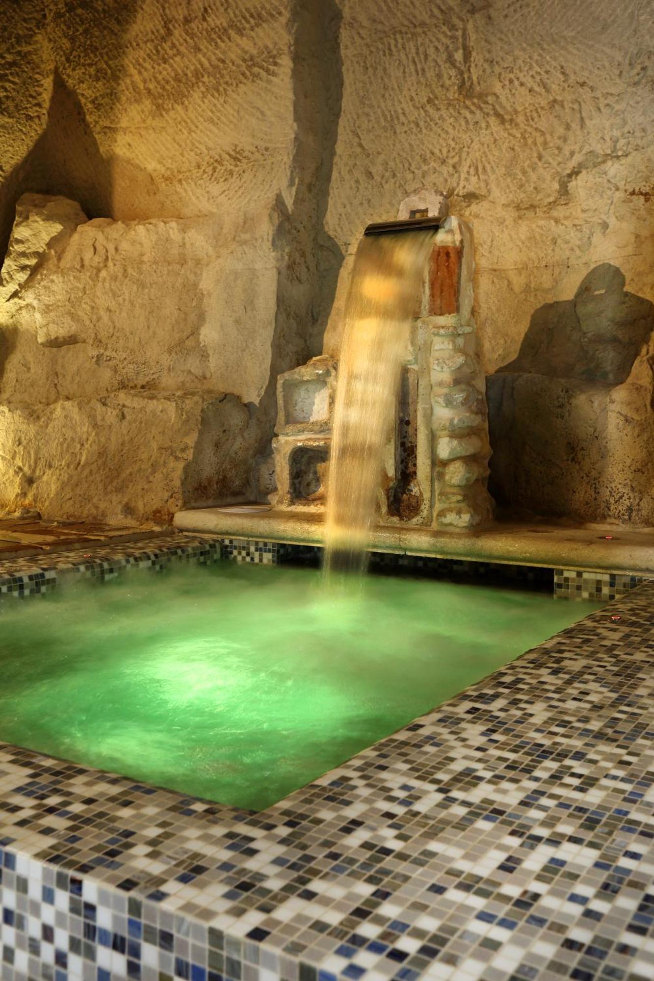 Bed and Breakfast Chez Les Grottes Longare Esterno foto